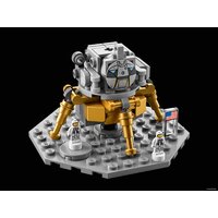 Конструктор LEGO Ideas 92176 Ракетно-космическая система НАСА Сатурн-5-Аполлон - Превью изображения №10 — Интернет-магазин ПроЗаказ