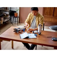 Конструктор LEGO Ideas 92176 Ракетно-космическая система НАСА Сатурн-5-Аполлон - Превью изображения №5 — Интернет-магазин ПроЗаказ