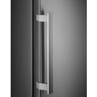 Однокамерный холодильник Electrolux LRC5ME38X2 - Превью изображения №8 — Интернет-магазин ПроЗаказ