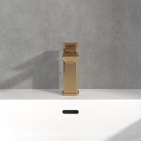 Смеситель Villeroy & Boch Subway 3.0 TVW11200200076 - Превью изображения №4 — Интернет-магазин ПроЗаказ