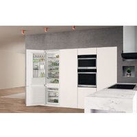 Холодильник Whirlpool WHC20 T121 - Превью изображения №5 — Интернет-магазин ПроЗаказ