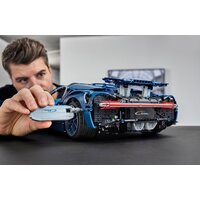 Конструктор LEGO Technic 42083 Bugatti Chiron - Превью изображения №15 — Интернет-магазин ПроЗаказ