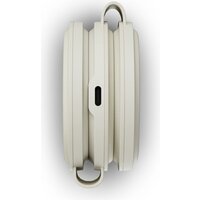 Беспроводное зарядное Satechi OntheGo 3-in-1 Charger ST-QTG31W (бежевый) - Превью изображения №3 — Интернет-магазин ПроЗаказ