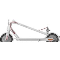 Электросамокат Xiaomi Electric Scooter 3 Lite BHR5389GL (белый) - Превью изображения №3 — Интернет-магазин ПроЗаказ