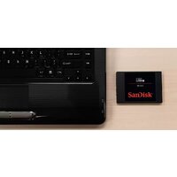 SSD SanDisk Ultra 3D 2TB SDSSDH3-2T00-G26 - Превью изображения №5 — Интернет-магазин ПроЗаказ