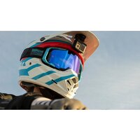 Экшен-камера GoPro HERO Compact 4K - Превью изображения №12 — Интернет-магазин ПроЗаказ