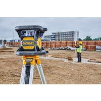 Лазерный нивелир DeWalt DCE080D1RS (с 1-им АКБ, кейс) - Превью изображения №12 — Интернет-магазин ПроЗаказ