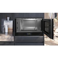 Микроволновая печь Siemens iQ700 BE732R1B1 - Превью изображения №2 — Интернет-магазин ПроЗаказ