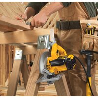 Дисковая (циркулярная) пила DeWalt DWE576K - Превью изображения №4 — Интернет-магазин ПроЗаказ