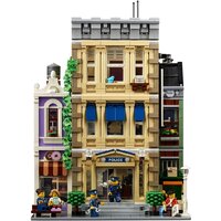 Конструктор LEGO Creator 10278 Полицейский участок - Превью изображения №7 — Интернет-магазин ПроЗаказ