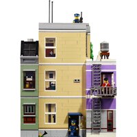 Конструктор LEGO Creator 10278 Полицейский участок - Превью изображения №5 — Интернет-магазин ПроЗаказ