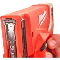 Степлер Milwaukee M12 BST-202X 4933459635 (с 2-мя АКБ) - Превью изображения №3 — Интернет-магазин ПроЗаказ