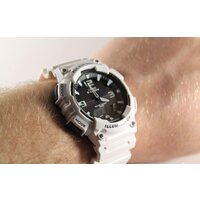 Наручные часы Casio AQ-S810WC-7A - Превью изображения №3 — Интернет-магазин ПроЗаказ