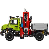 Конструктор LEGO 42242 Грузовик Mercedes-Benz Unimog U 5023 с краном - Превью изображения №3 — Интернет-магазин ПроЗаказ