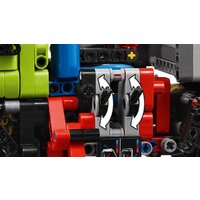 Конструктор LEGO 42242 Грузовик Mercedes-Benz Unimog U 5023 с краном - Превью изображения №7 — Интернет-магазин ПроЗаказ