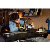 Конструктор LEGO 42242 Грузовик Mercedes-Benz Unimog U 5023 с краном - Превью изображения №10 — Интернет-магазин ПроЗаказ