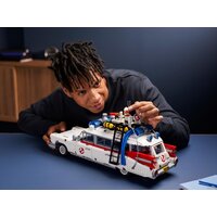 Конструктор LEGO Creator 10274 Автомобиль Охотников за привидениями ECTO-1 - Превью изображения №16 — Интернет-магазин ПроЗаказ