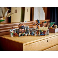 Конструктор LEGO Creator 3 в 1 31168 Средневековый замок конных рыцарей - Превью изображения №10 — Интернет-магазин ПроЗаказ