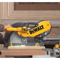 Торцовочная пила DeWalt DWS780 - Превью изображения №12 — Интернет-магазин ПроЗаказ