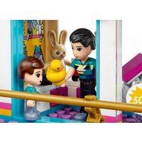 Конструктор LEGO Friends 41450 Торговый центр Хартлейк Сити - Превью изображения №13 — Интернет-магазин ПроЗаказ