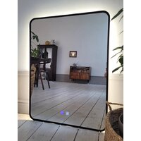 Зеркало с подсветкой  EMZE 60x80 LED.UV.SMART.60.80.CHE.AF.4K (черный с УФ-окантовкой и подсветкой) - Превью изображения №9 — Интернет-магазин ПроЗаказ