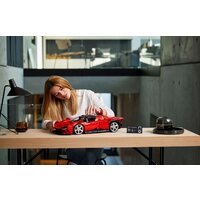 Конструктор LEGO Technic 42143 Ferrari Daytona SP3 - Превью изображения №11 — Интернет-магазин ПроЗаказ