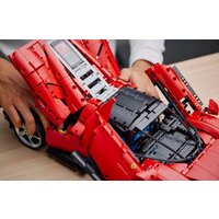Конструктор LEGO Technic 42143 Ferrari Daytona SP3 - Превью изображения №13 — Интернет-магазин ПроЗаказ