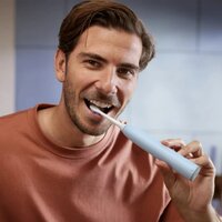 Электрическая зубная щетка Philips Sonicare Series 6100 HX7406/02 - Превью изображения №5 — Интернет-магазин ПроЗаказ