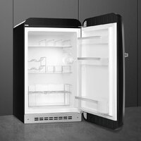 Однокамерный холодильник Smeg FAB10HRBL6 - Превью изображения №5 — Интернет-магазин ПроЗаказ