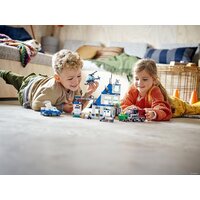 Конструктор LEGO City 60316 Полицейский участок - Превью изображения №3 — Интернет-магазин ПроЗаказ