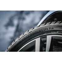 Зимние шины Nokian Tyres Hakkapeliitta R3 235/45R18 98T - Превью изображения №16 — Интернет-магазин ПроЗаказ