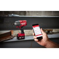 Гайковерт Milwaukee M18 ONEFHIWF12-502X 4933459727 (с 2-мя АКБ, кейс) - Превью изображения №3 — Интернет-магазин ПроЗаказ