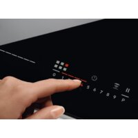 Варочная панель Electrolux EIV9467 - Превью изображения №5 — Интернет-магазин ПроЗаказ