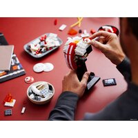 Конструктор LEGO Star Wars 75327 Шлем Люка Скайуокера (Красный-5) - Превью изображения №5 — Интернет-магазин ПроЗаказ