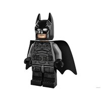 Конструктор LEGO DC Super Heroes 76181 Бэтмобиль: погоня за Пингвином - Превью изображения №2 — Интернет-магазин ПроЗаказ