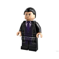 Конструктор LEGO DC Super Heroes 76181 Бэтмобиль: погоня за Пингвином - Превью изображения №3 — Интернет-магазин ПроЗаказ