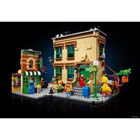 Конструктор LEGO Ideas 21324 Улица Сезам, 123 - Превью изображения №24 — Интернет-магазин ПроЗаказ