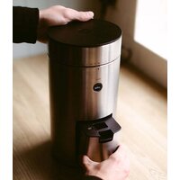 Электрическая кофемолка Wilfa Uniform steel WSFBS-100S - Превью изображения №5 — Интернет-магазин ПроЗаказ