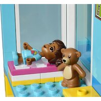 Конструктор LEGO Friends 41704 Большой дом на главной улице - Превью изображения №15 — Интернет-магазин ПроЗаказ