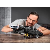 Конструктор LEGO Technic 42111 Dodge Charger Доминика Торетто - Превью изображения №13 — Интернет-магазин ПроЗаказ