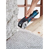 Листовые электрические ножницы Bosch GUS 12V-300 Professional (без аккумулятора) - Превью изображения №4 — Интернет-магазин ПроЗаказ