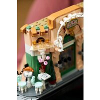 Конструктор LEGO Icons Французское кафе 10362 - Превью изображения №9 — Интернет-магазин ПроЗаказ