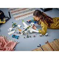 Конструктор LEGO City 60367 Пассажирский самолет - Превью изображения №8 — Интернет-магазин ПроЗаказ