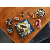 Конструктор LEGO Ideas 21335 Моторизованный маяк - Превью изображения №13 — Интернет-магазин ПроЗаказ