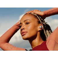 Наушники Bose QuietComfort Ultra Earbuds 2nd Gen (бежевый) - Превью изображения №7 — Интернет-магазин ПроЗаказ