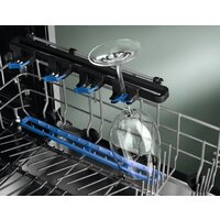 Встраиваемая посудомоечная машина Electrolux EEG48300L - Превью изображения №2 — Интернет-магазин ПроЗаказ