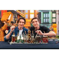 Конструктор LEGO Harry Potter 76457 Деревня Хогсмид – Коллекционное издание - Превью изображения №17 — Интернет-магазин ПроЗаказ