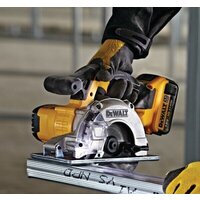 Дисковая (циркулярная) пила DeWalt DCS373N-XJ (без АКБ) - Превью изображения №3 — Интернет-магазин ПроЗаказ