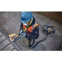 Угловая шлифмашина DeWalt DCG418N (без АКБ) - Превью изображения №5 — Интернет-магазин ПроЗаказ