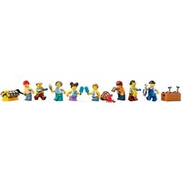 Конструктор LEGO City 60422 Морской порт с грузовым судном - Превью изображения №8 — Интернет-магазин ПроЗаказ